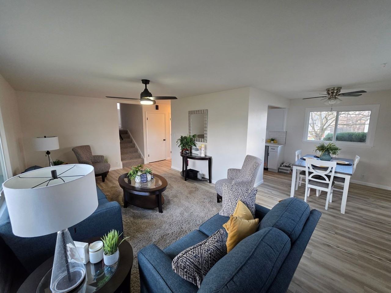 1519 Parklane Dr - Photo 7 of 23