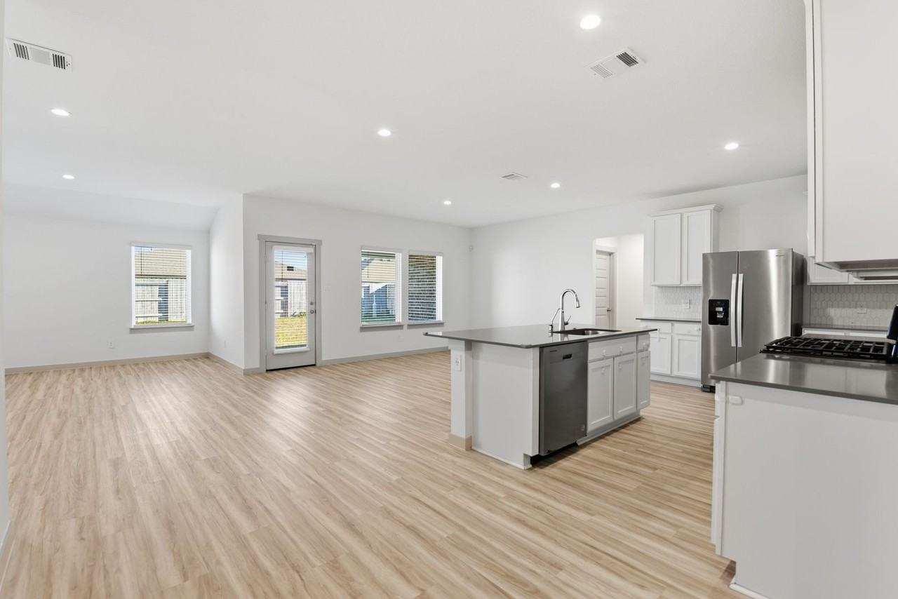 3507 Harper Meadow Ln - Photo 6 of 36