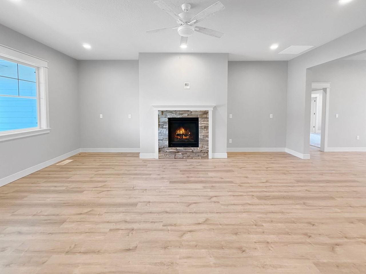 74 S Ravine Way - Photo 4 of 19