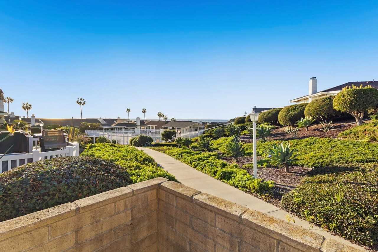 372 Camino San Clemente - Photo 2 of 20