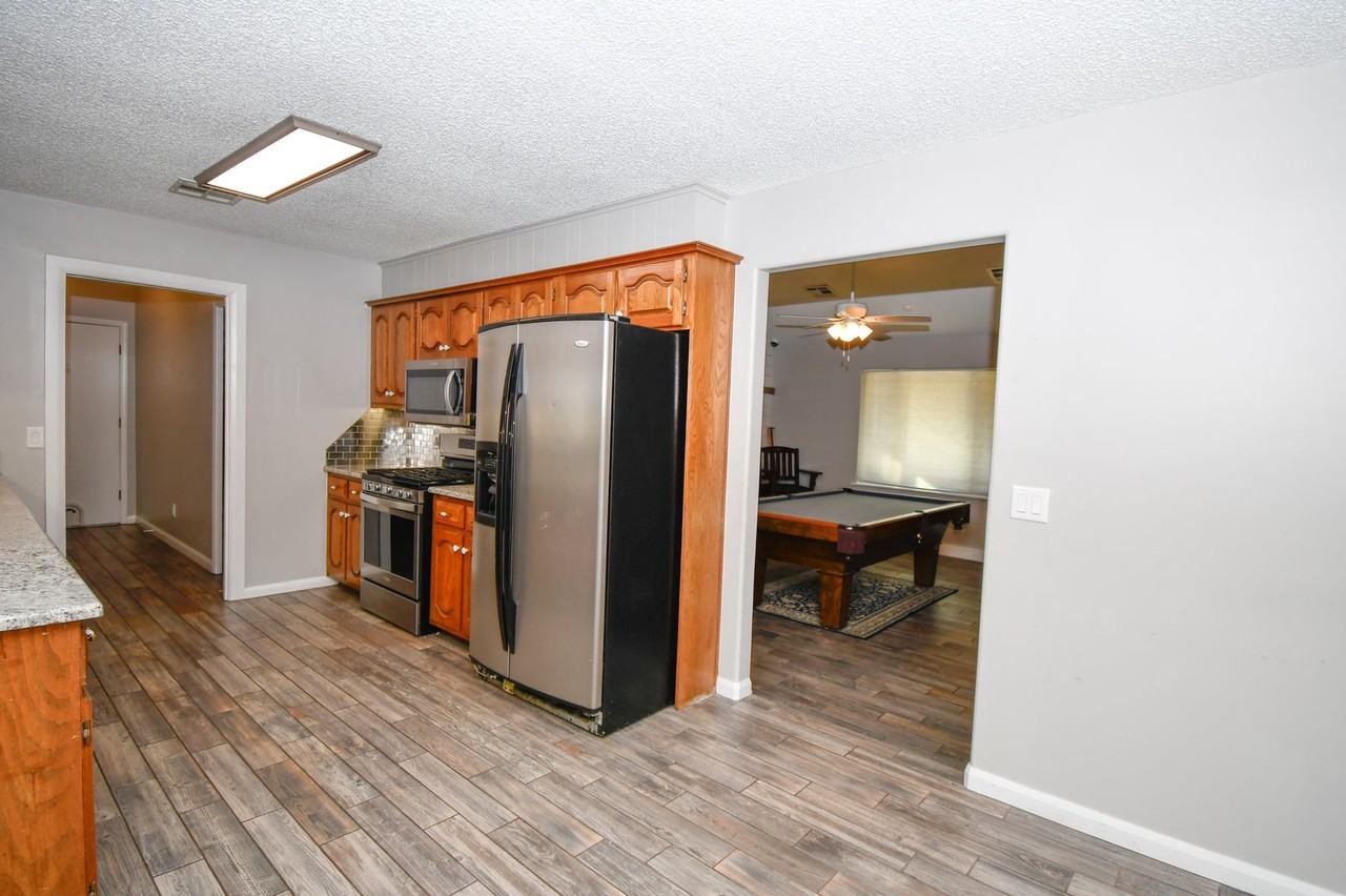 17447 S 89th East Ave - Photo 3 of 19