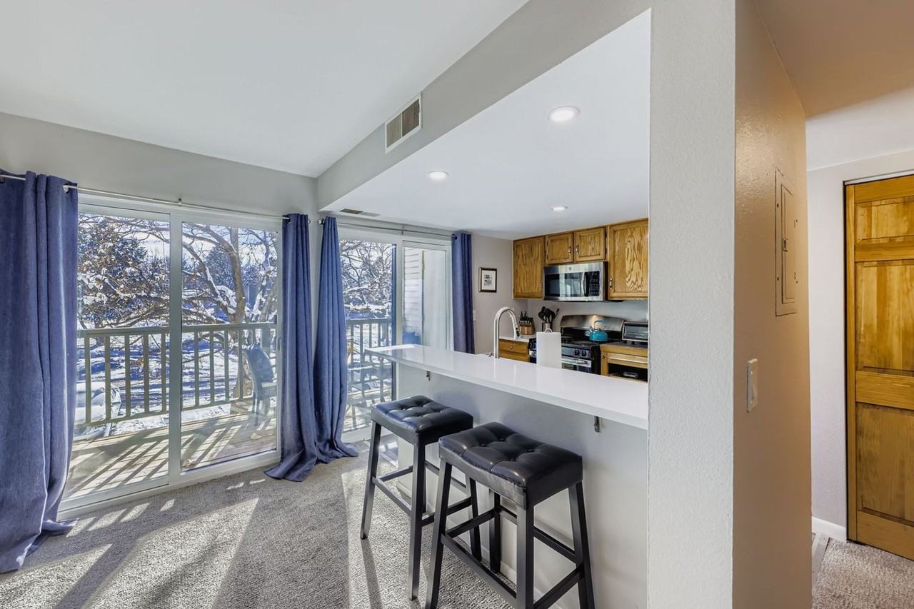 9680 Brentwood Way - Photo 7 of 17