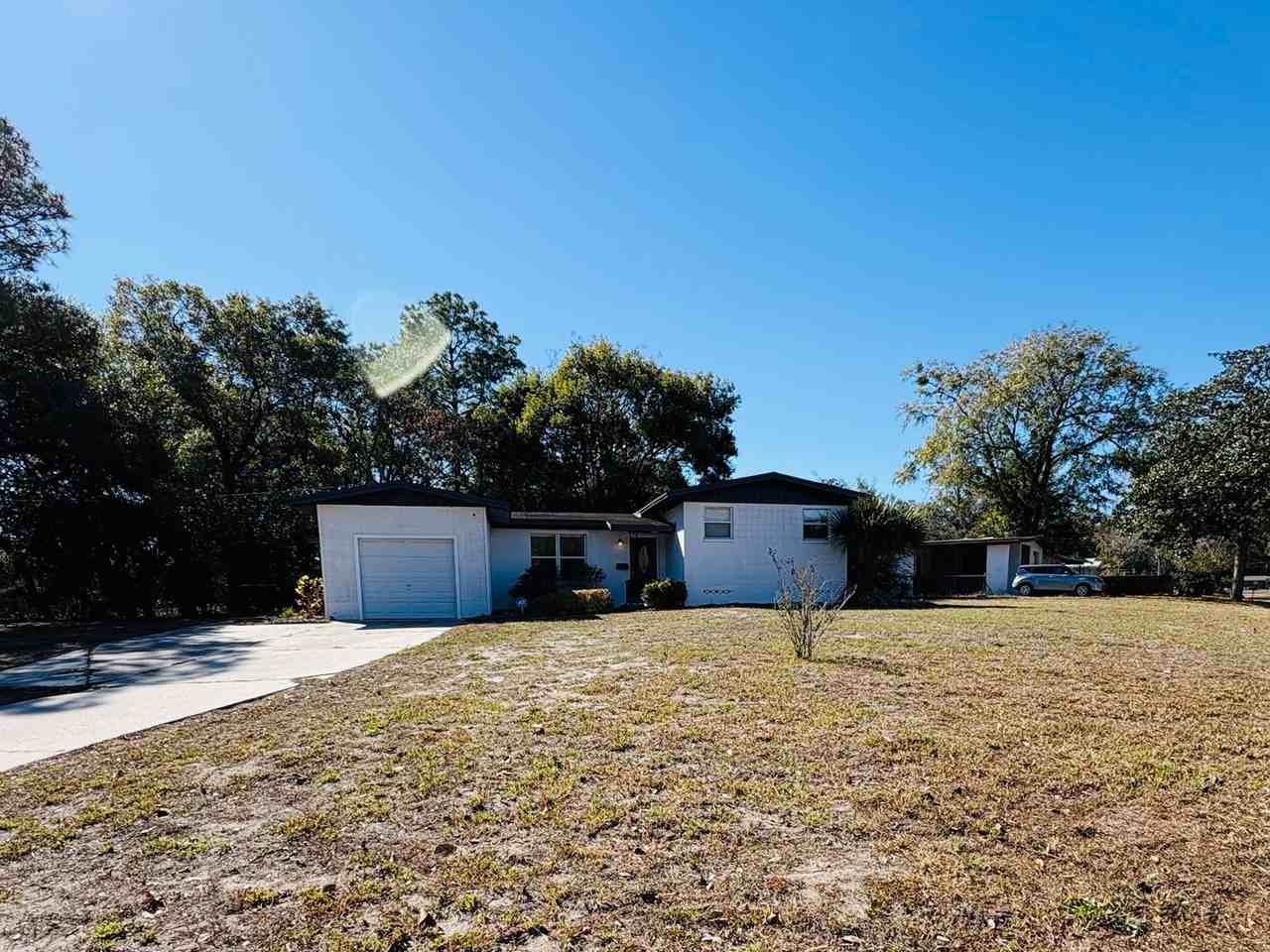 7008 Perke Dr - Photo 2 of 38