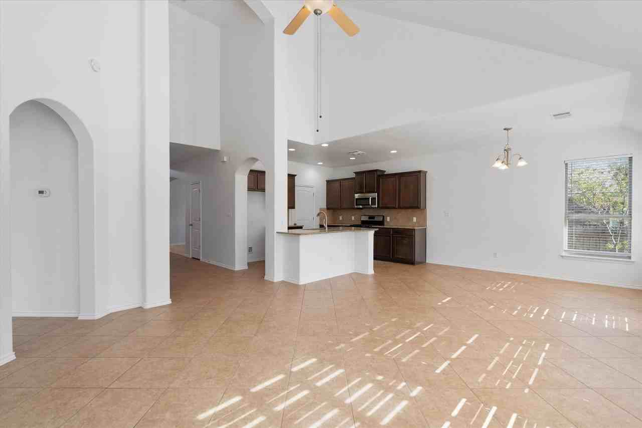 188 Rock Vista Run - Photo 2 of 43