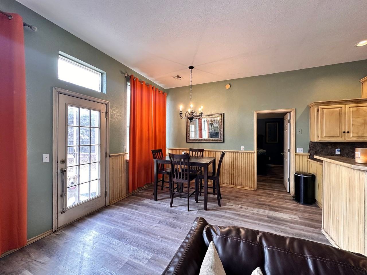 10716 Nw 31st Ter - Photo 4 of 40