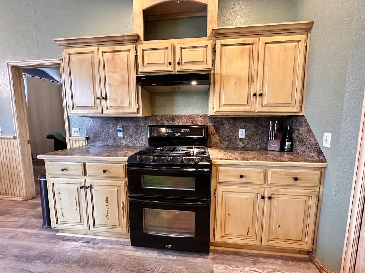 10716 Nw 31st Ter - Photo 7 of 40