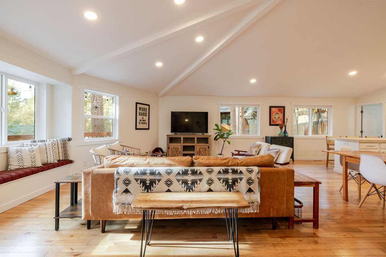 2352 Nw Marken Pl - Photo 7 of 45