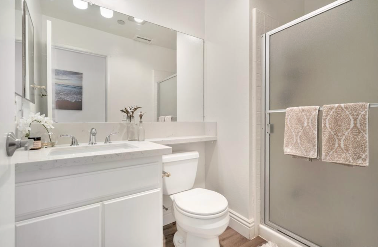 201 Harbor Woods Pl - Photo 4 of 14