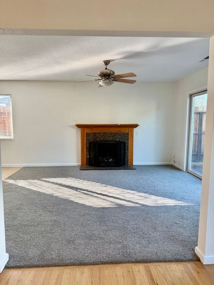 8849 Britland Way - Photo 5 of 27