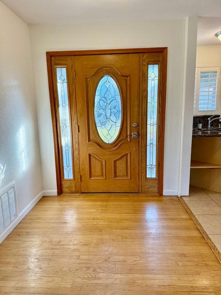 8849 Britland Way - Photo 6 of 27