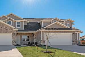 featured image of 4256 4254-4256-4258 Clovis Court - 4256 Clovis Court