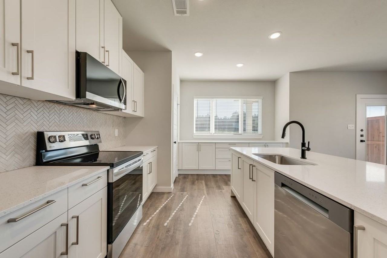 4256 4254-4256-4258 Clovis Court - 4256 Clovis Court - Photo 4 of 16