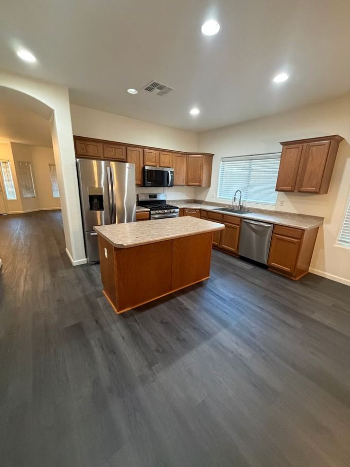 4455 E Peach Tree Dr - Photo 2 of 22