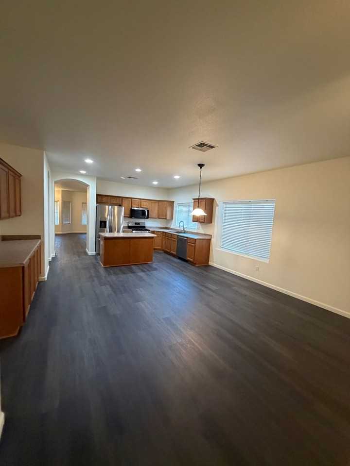 4455 E Peach Tree Dr - Photo 4 of 22