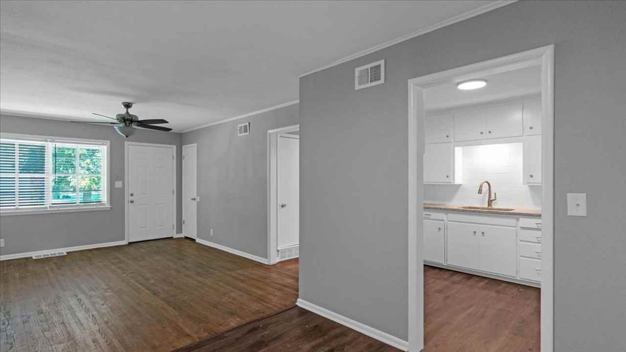 6732 E 27th Pl - Photo 6 of 14