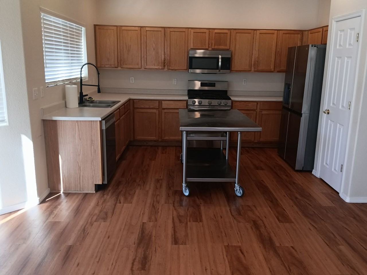 1051 Marapi St Nw - Photo 2 of 17