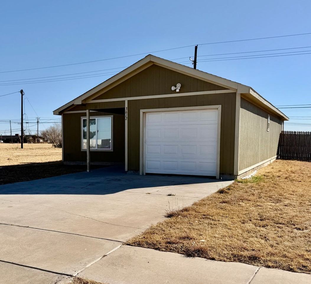 3612 E 3rd Pl - Photo 2 of 23
