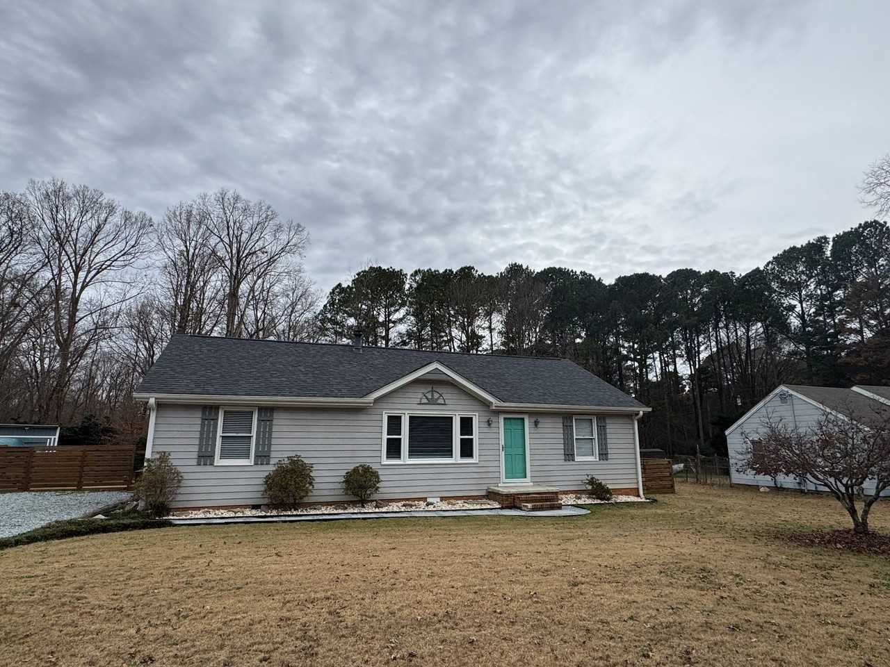 209 Mount Vernon Church Rd - Photo 3 of 30