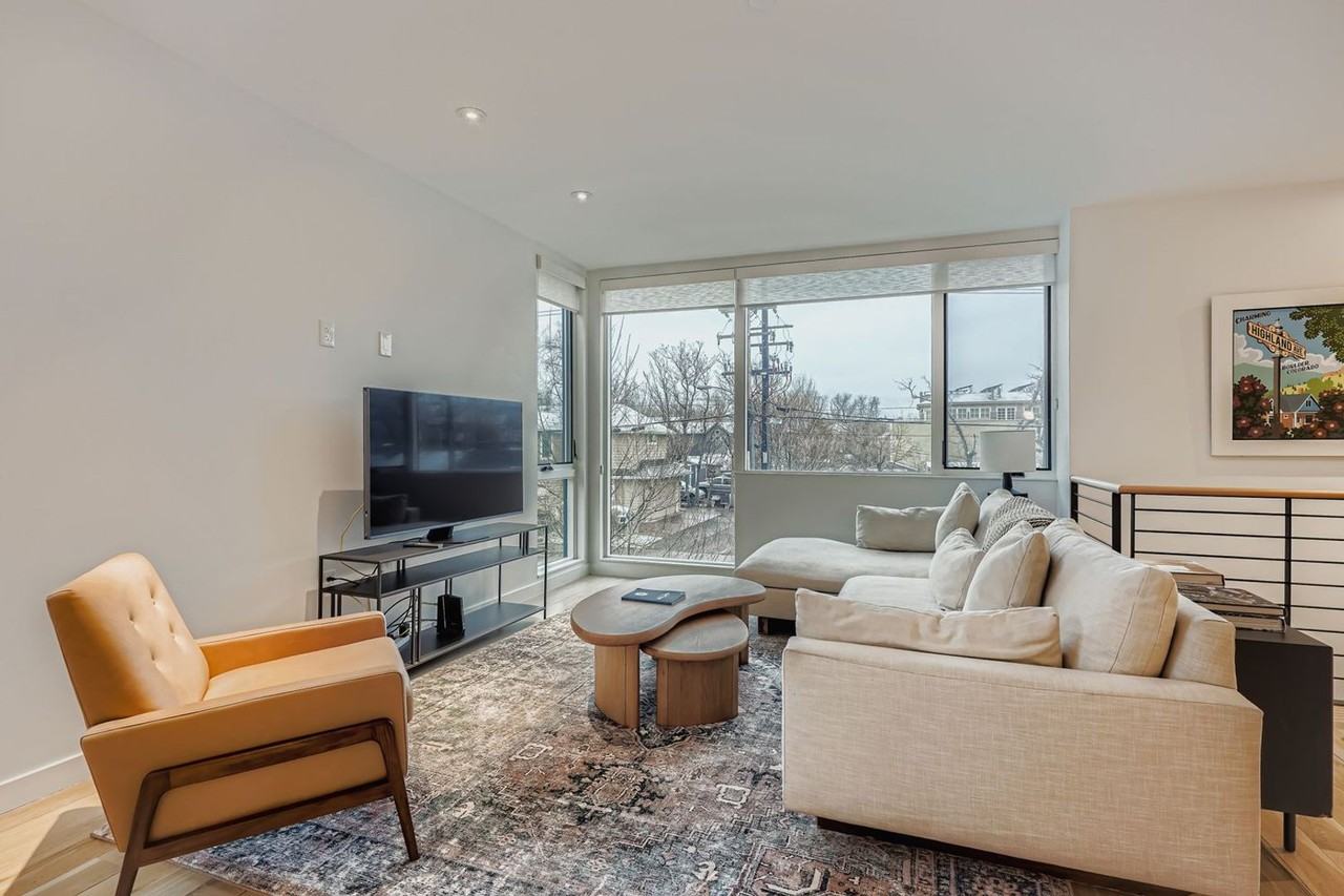 1900 23rd St - Photo 6 of 28