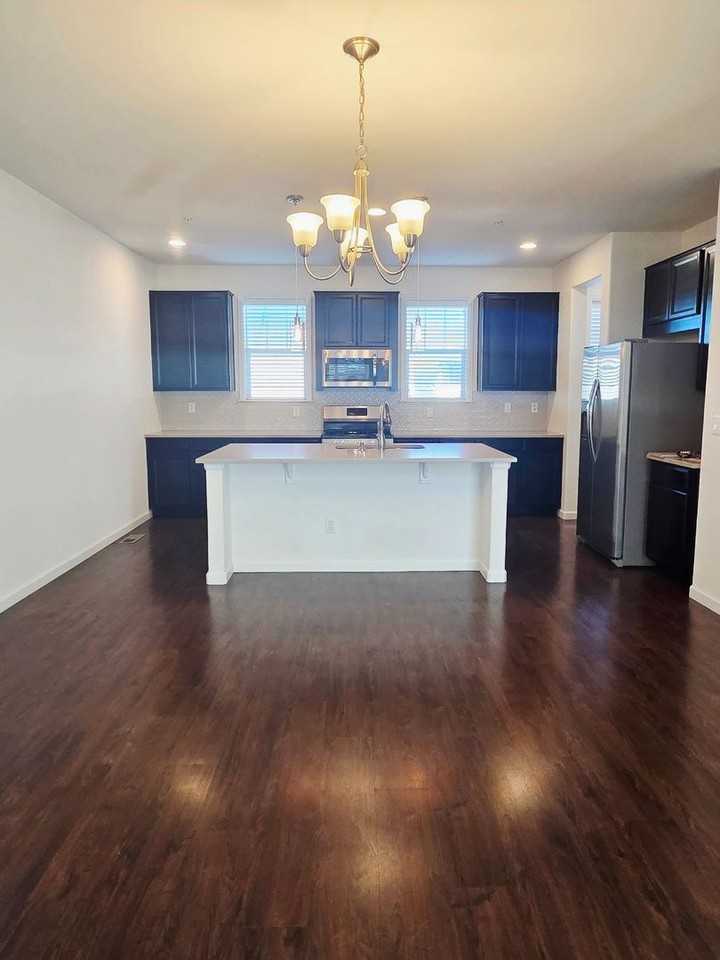 5435 W 97th Ave - Photo 2 of 50