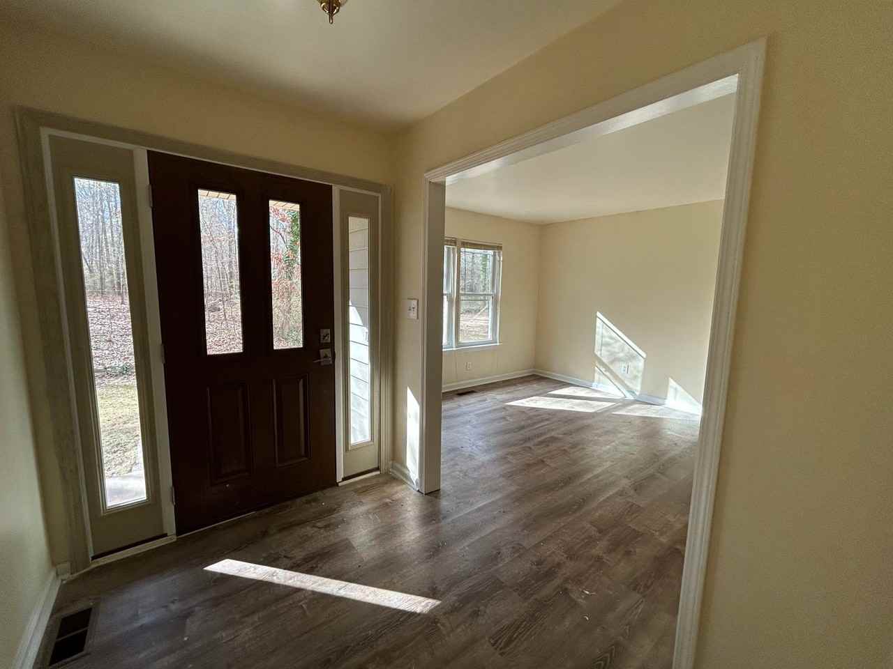 2637 Old Jonesboro Rd - Photo 3 of 20