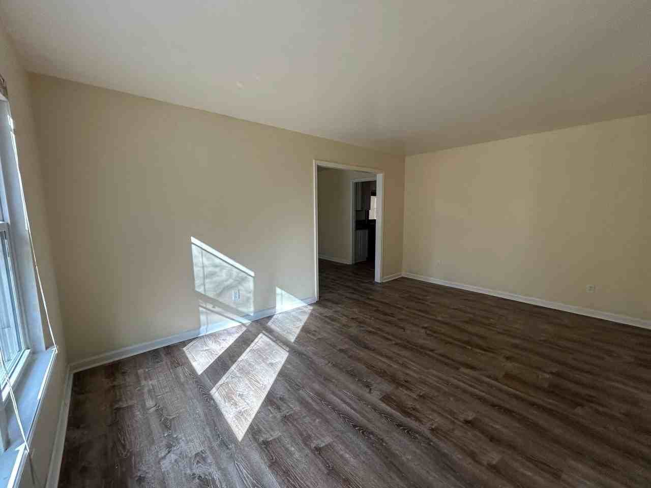 2637 Old Jonesboro Rd - Photo 4 of 20