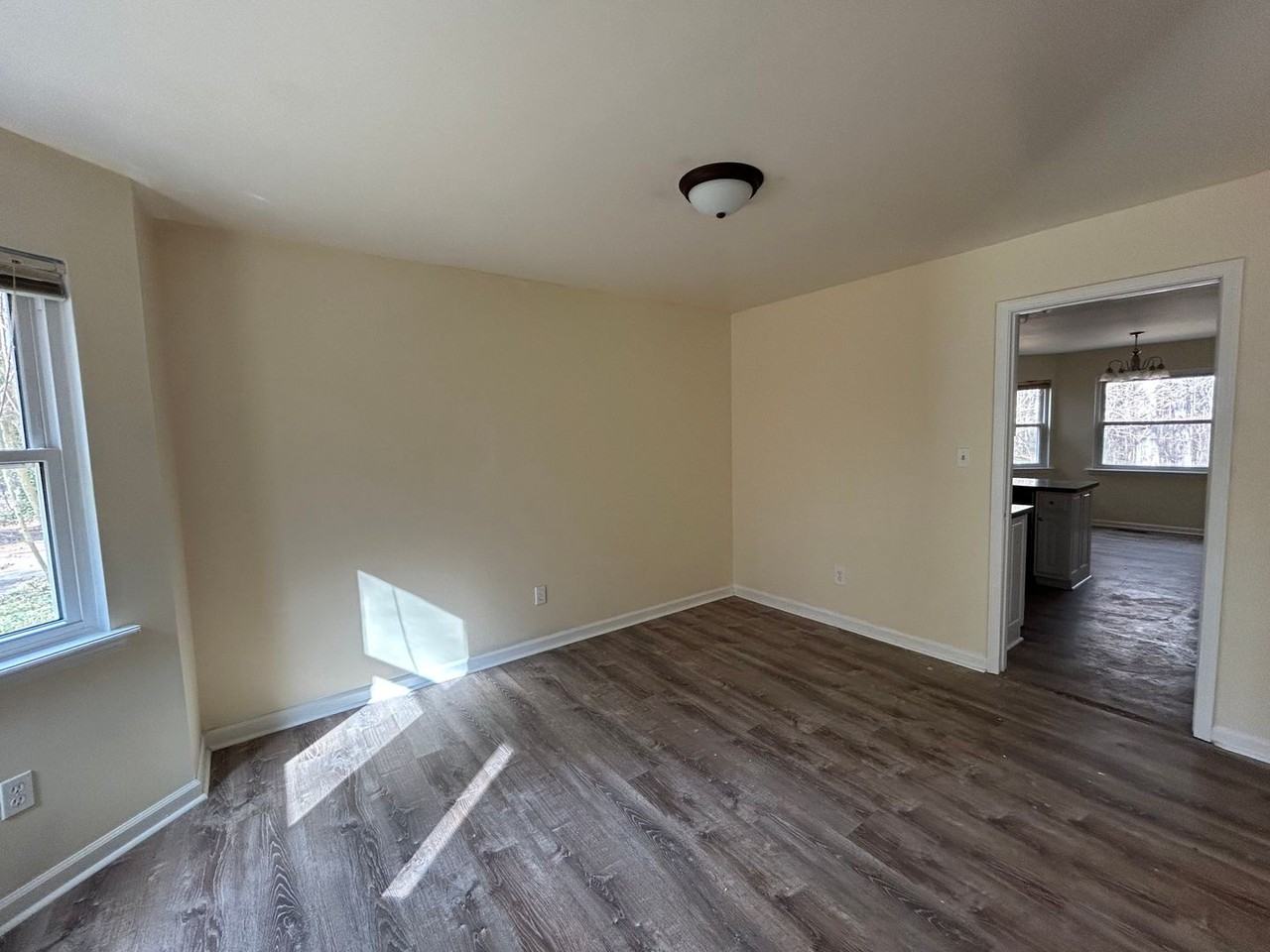 2637 Old Jonesboro Rd - Photo 5 of 20