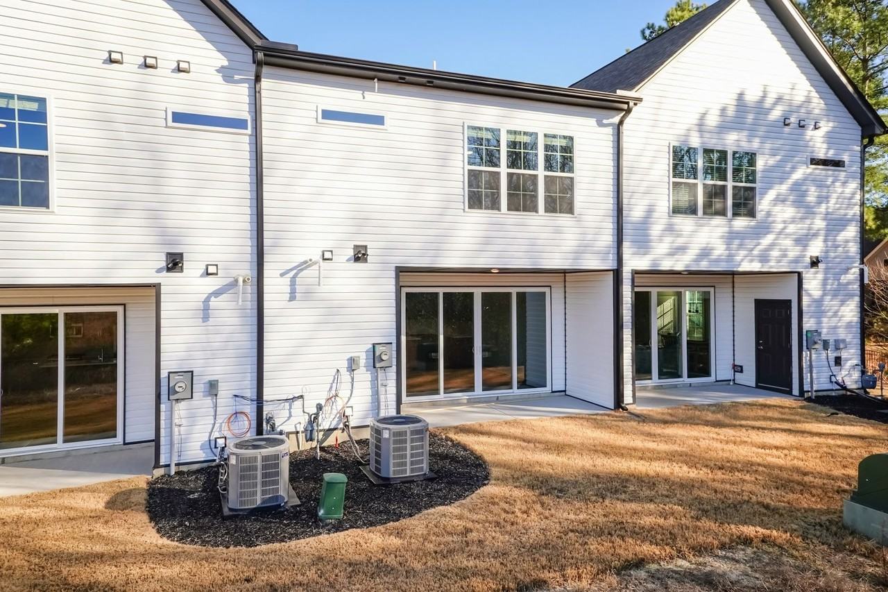 507 Excelsior Ct - Photo 4 of 26