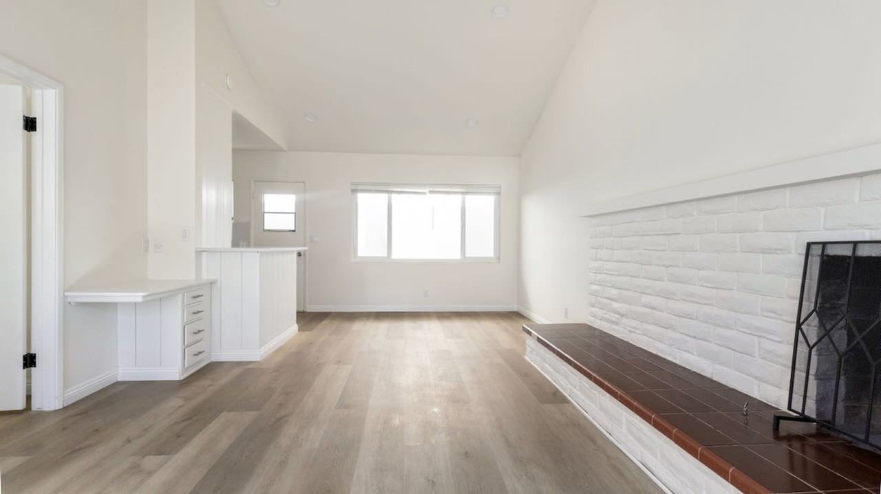 Chi110 - Photo 3 of 22