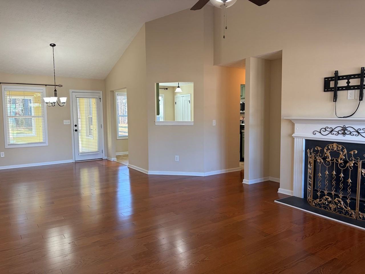 28 Butler Park Ct - Photo 5 of 40