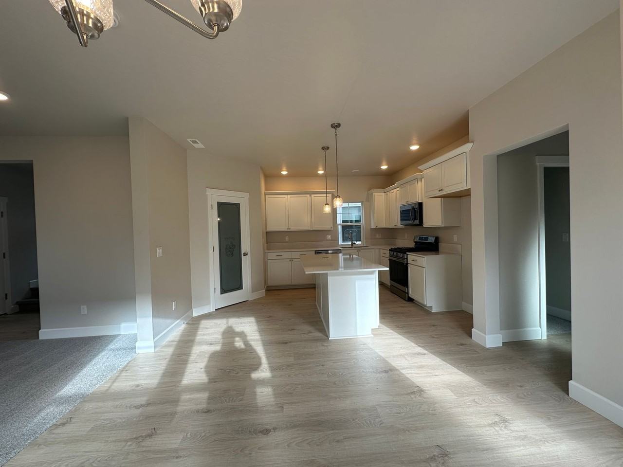 868 Nw 19th St - Photo 2 of 18