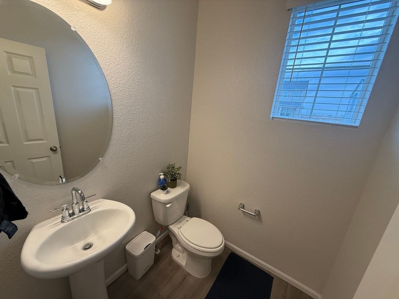 9050 Pitkin St - Photo 7 of 33