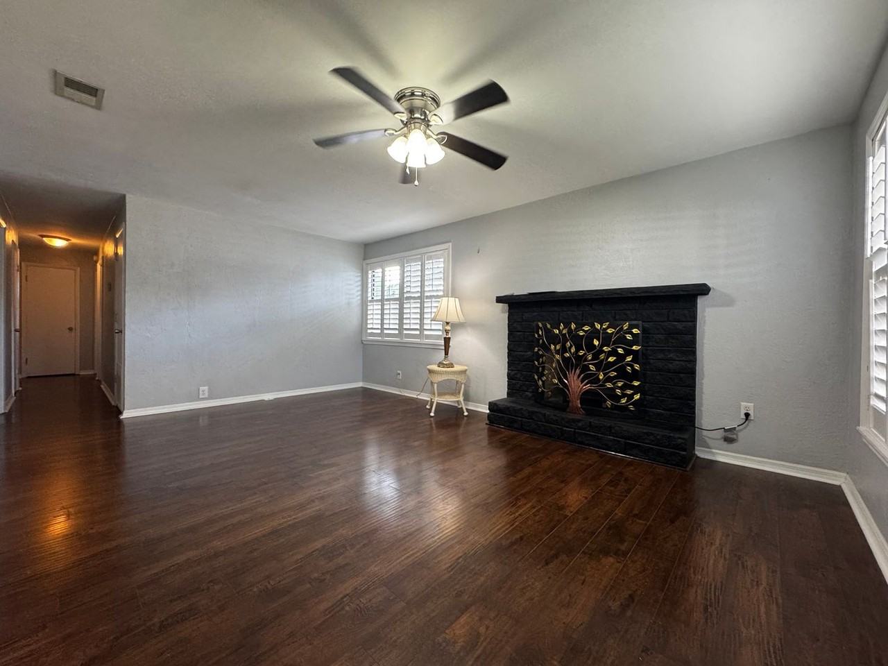 509 Mcintosh Rd - Photo 2 of 20