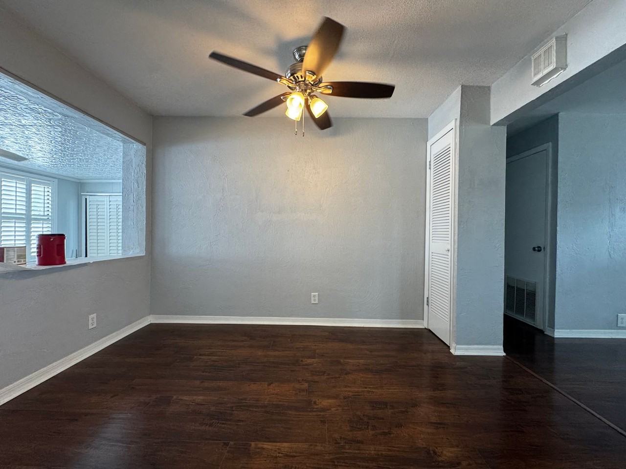 509 Mcintosh Rd - Photo 4 of 20