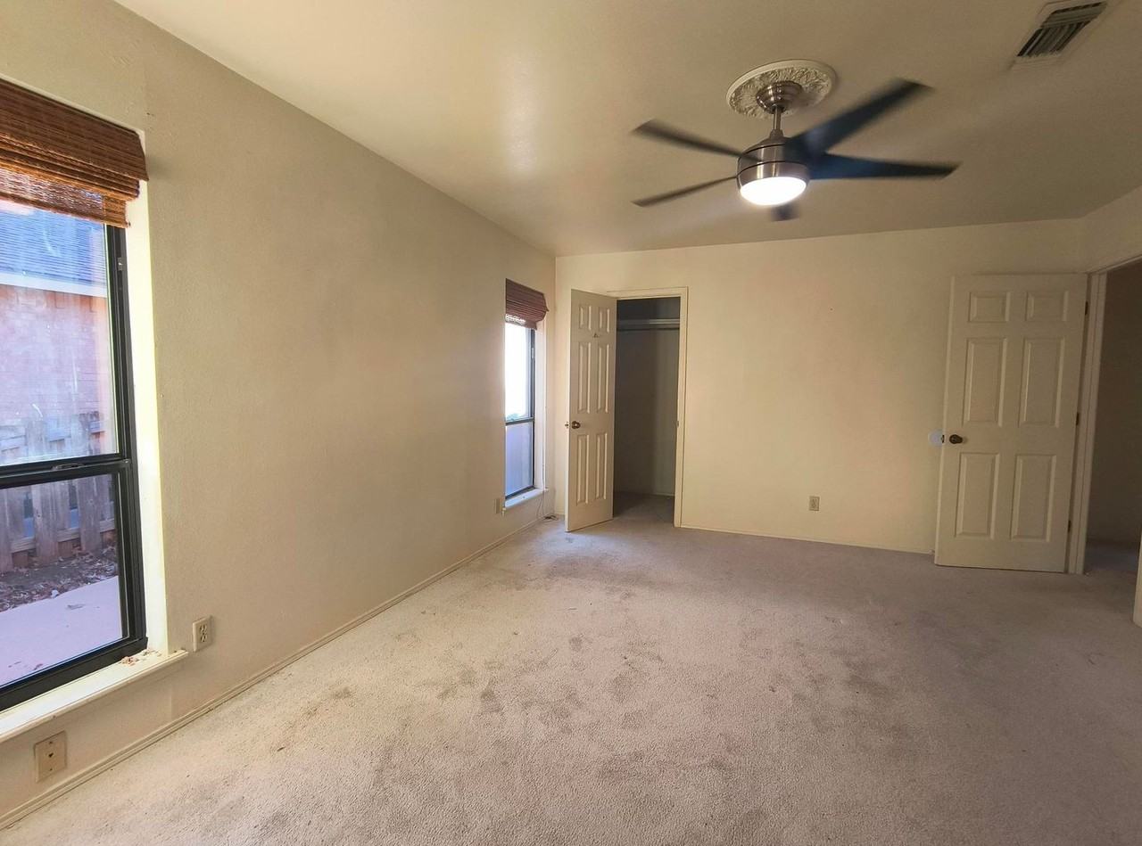 3811 Driftwood Ct - Photo 7 of 13