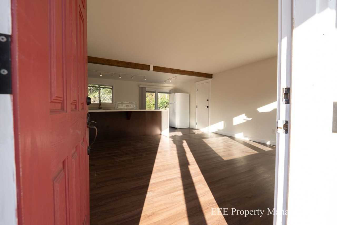 20616 Ne 75th Pl - Photo 3 of 23