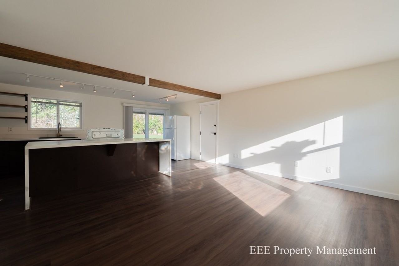 20616 Ne 75th Pl - Photo 4 of 23