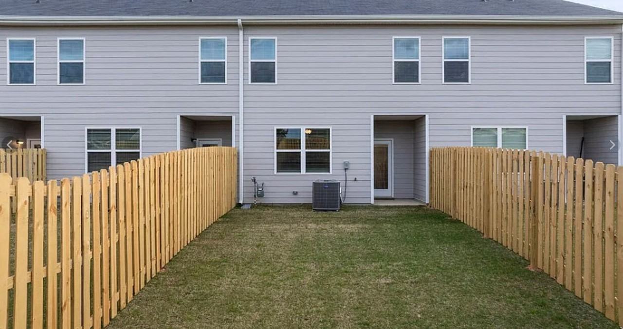 733 Grovebury Ct - Photo 3 of 25