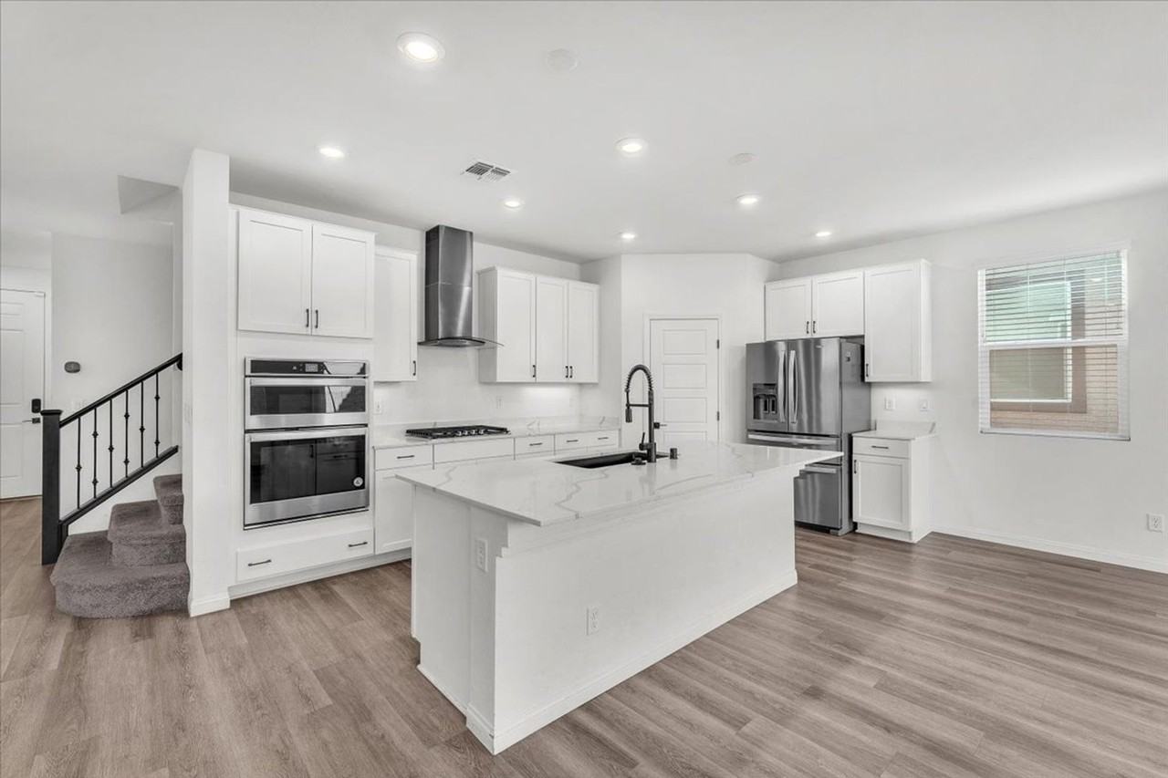 8538 Taizi Ave - Photo 5 of 41