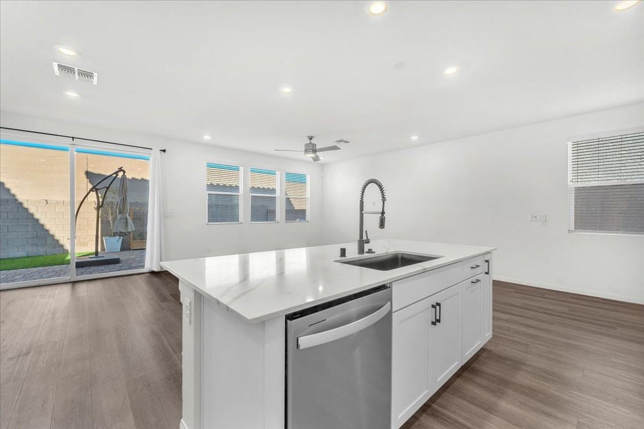 8538 Taizi Ave - Photo 7 of 41