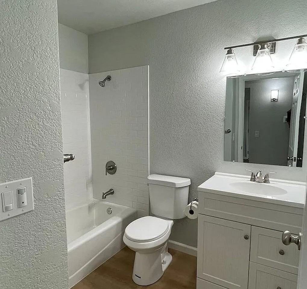 CITRUS_FLATS - Photo 5 of 50