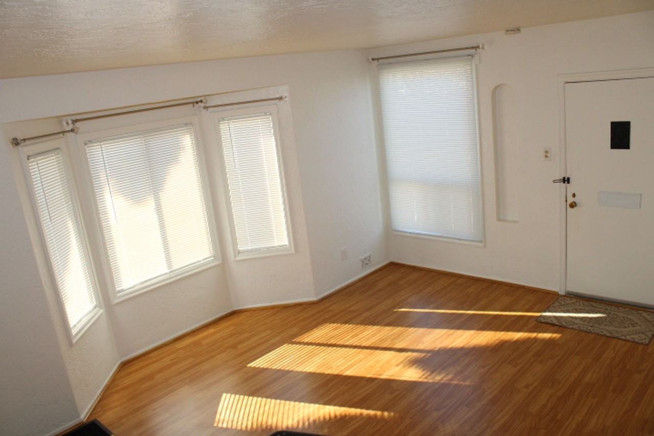 500 Civic Center St - Photo 2 of 23