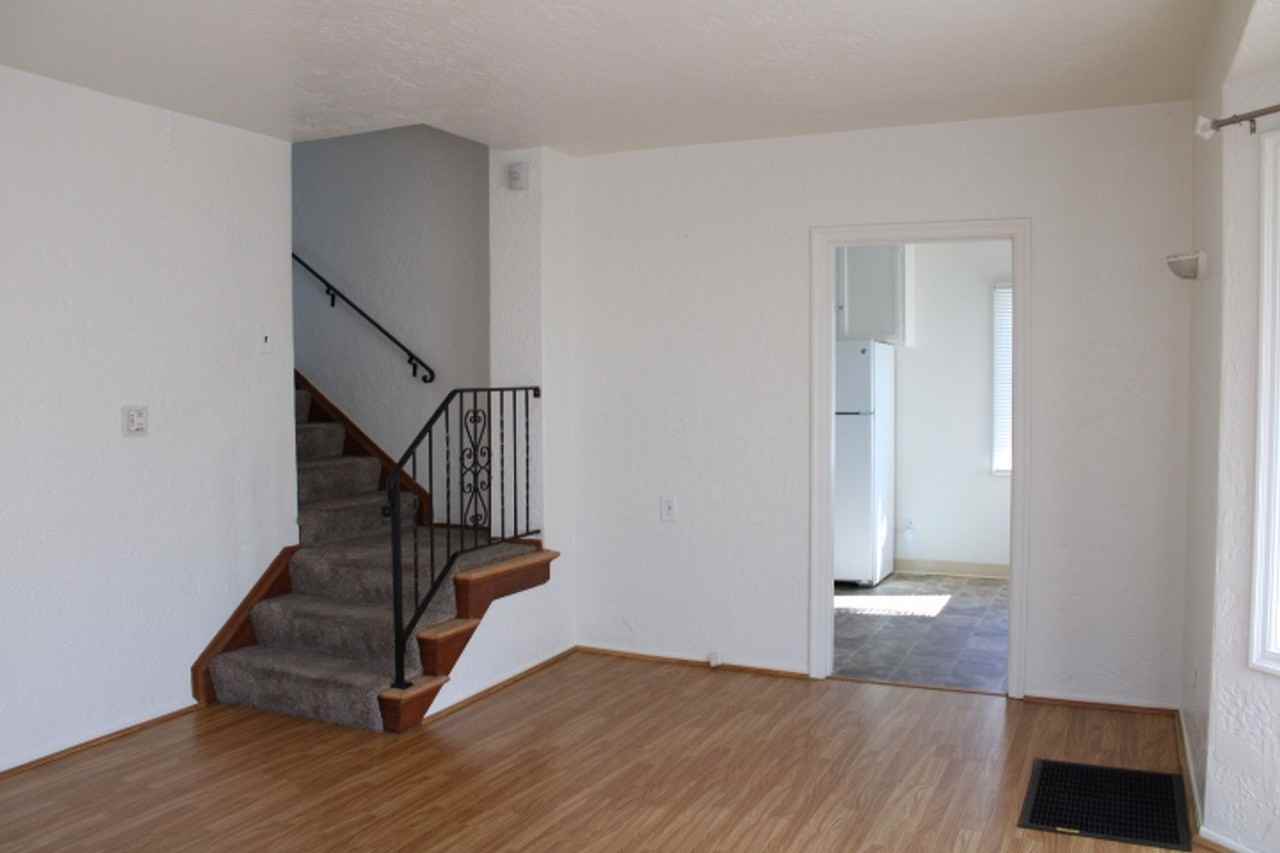 500 Civic Center St - Photo 3 of 23