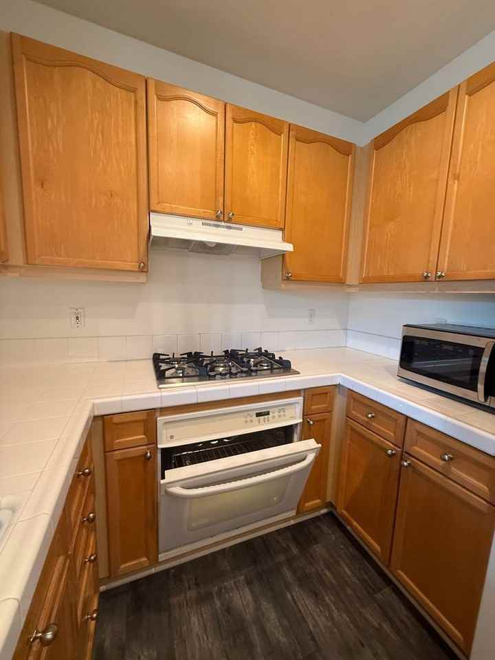 241 Woodcrest Ln - Photo 7 of 24