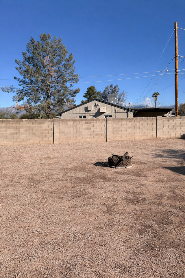 5443 E Lester St - Photo 5 of 9