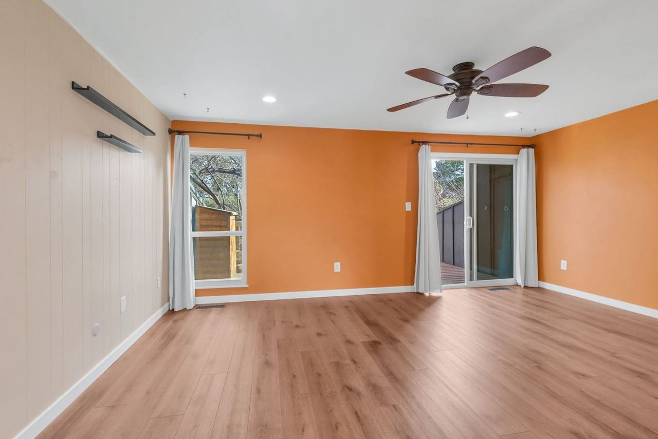 1195 Bear Mountain Dr #C - Photo 7 of 31