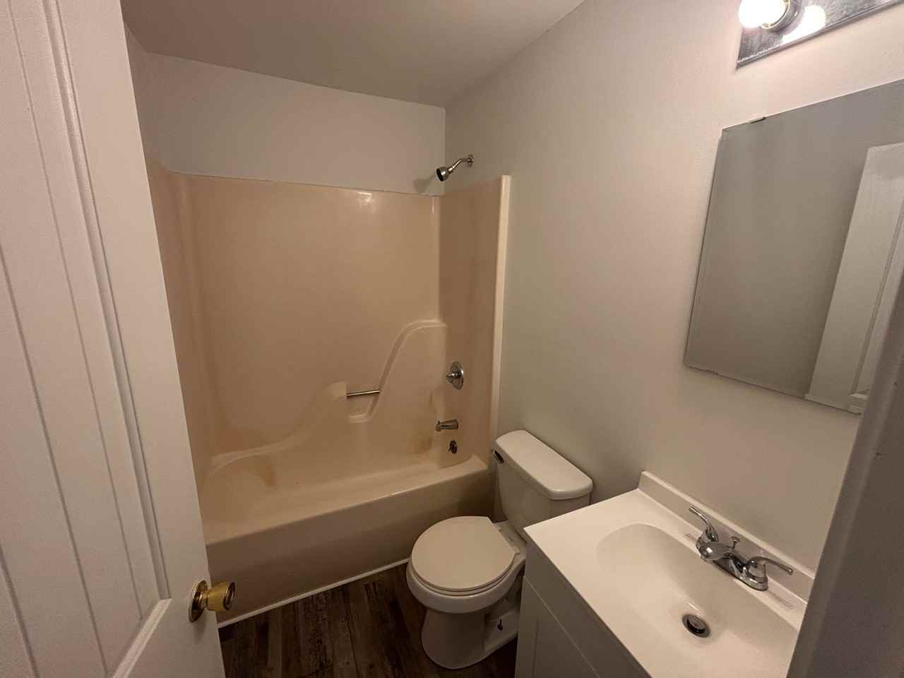 1292-MF4-E - Photo 4 of 5