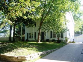 216 N Riverside Dr - Photo 1 of 1