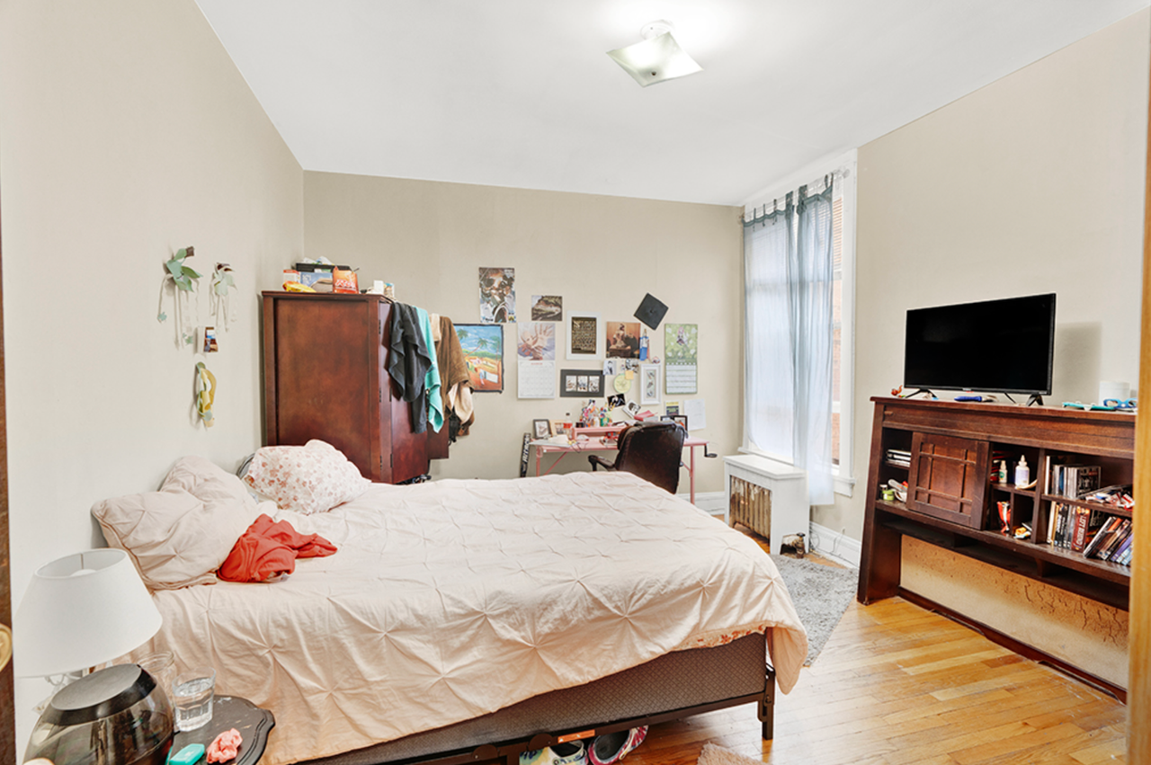 1223 North Shore - Photo 3 of 10