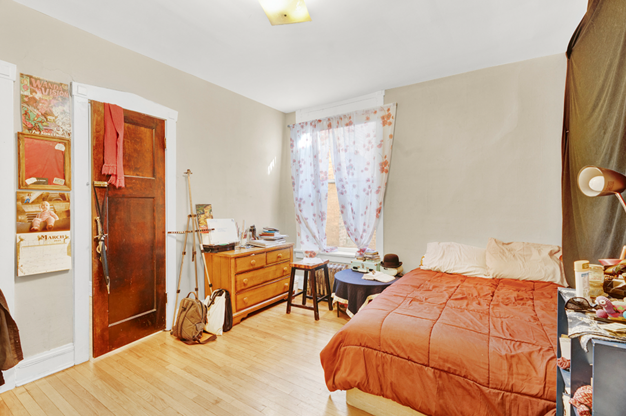 1223 North Shore - Photo 4 of 10